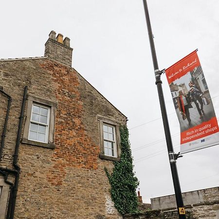 Wensleydale, Old School Rooms - Ground Floor Luxury Apartment In Richmond, North Yorkshire Richmond  Esterno foto