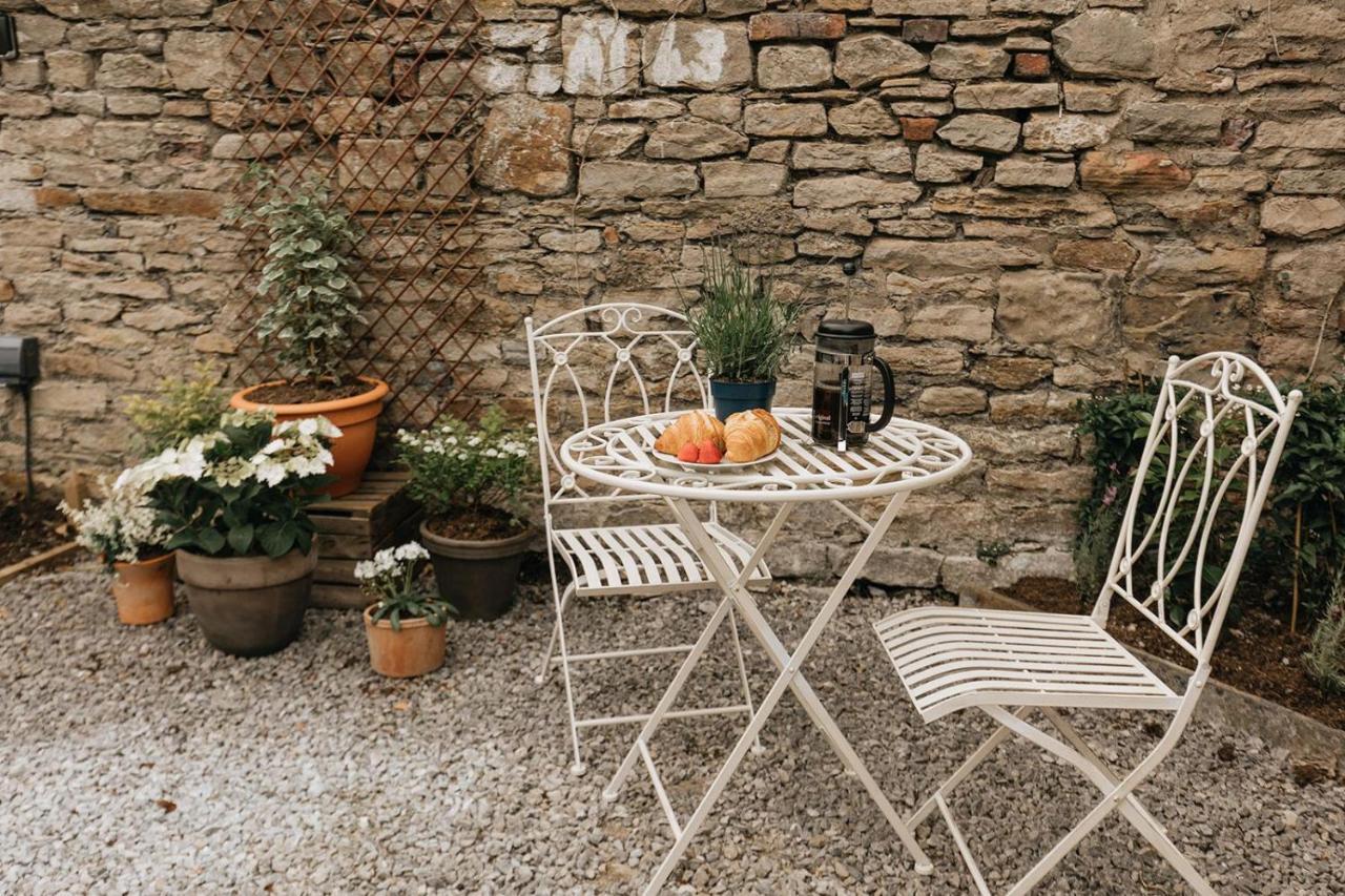 Wensleydale, Old School Rooms - Ground Floor Luxury Apartment In Richmond, North Yorkshire Richmond  Esterno foto